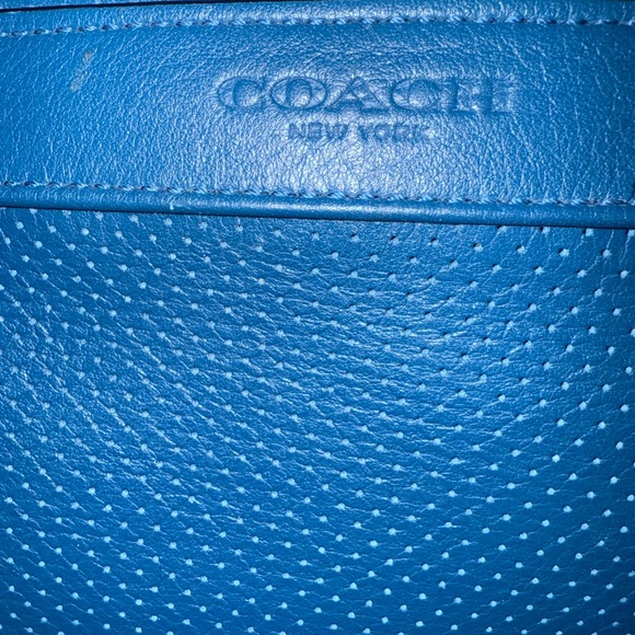 AMAZING BLUE Coach - like new backpack - Picture 3 of 9